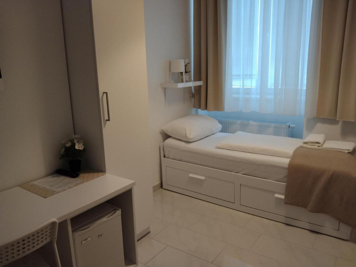 CH-Hotel Luka Budget Wien Eksteriør billede